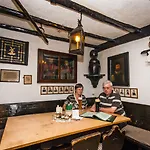 Und Restaurant Koehlerhuette - Fuerstenbrunn 3*