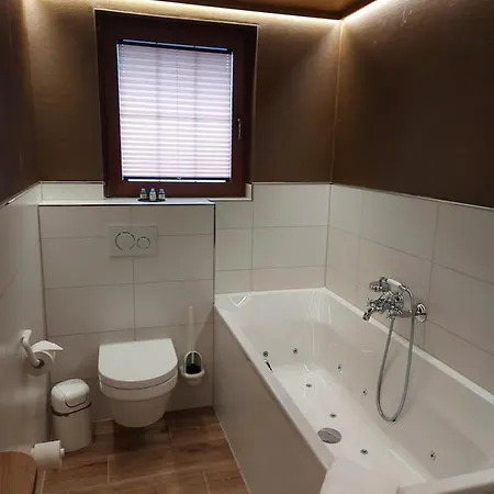 Und Restaurant Koehlerhuette - Fuerstenbrunn Szálloda 3*