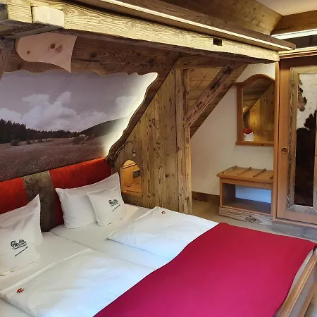 Und Restaurant Koehlerhuette - Fuerstenbrunn Szálloda 3*