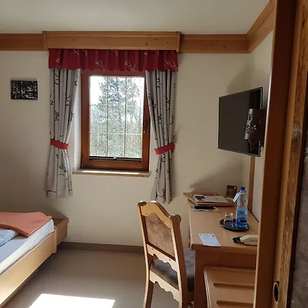 Hotel Und Restaurant Koehlerhuette - Fuerstenbrunn