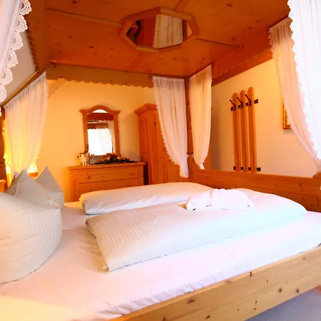 Und Restaurant Koehlerhuette - Fuerstenbrunn Отель