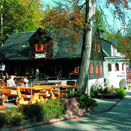 Und Restaurant Koehlerhuette - Fuerstenbrunn Hotel 3*