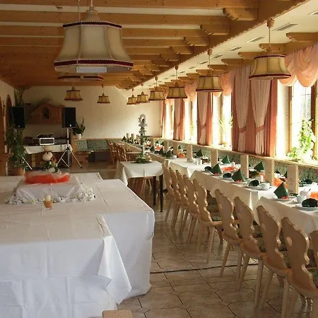 Und Restaurant Koehlerhuette - Fuerstenbrunn Szálloda 3*