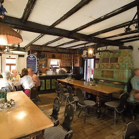 Und Restaurant Köhlerhütte - Fürstenbrunn