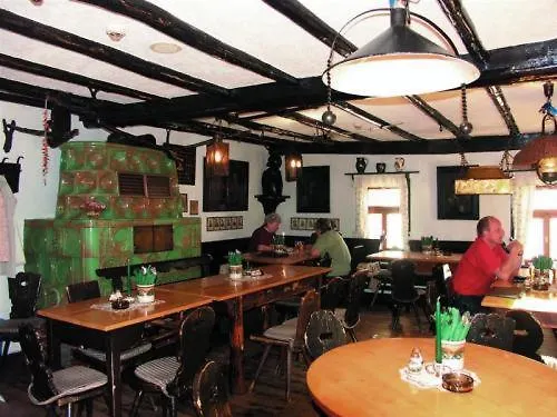 Und Restaurant Koehlerhuette - Fuerstenbrunn