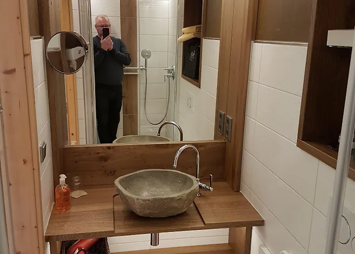 فندق Und Restaurant Koehlerhuette - Fuerstenbrunn 3*